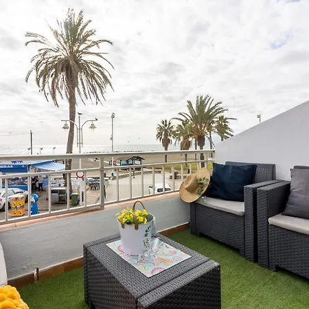 Sea & Wave Pedregalejo Beach Apartment Málaga Exterior foto